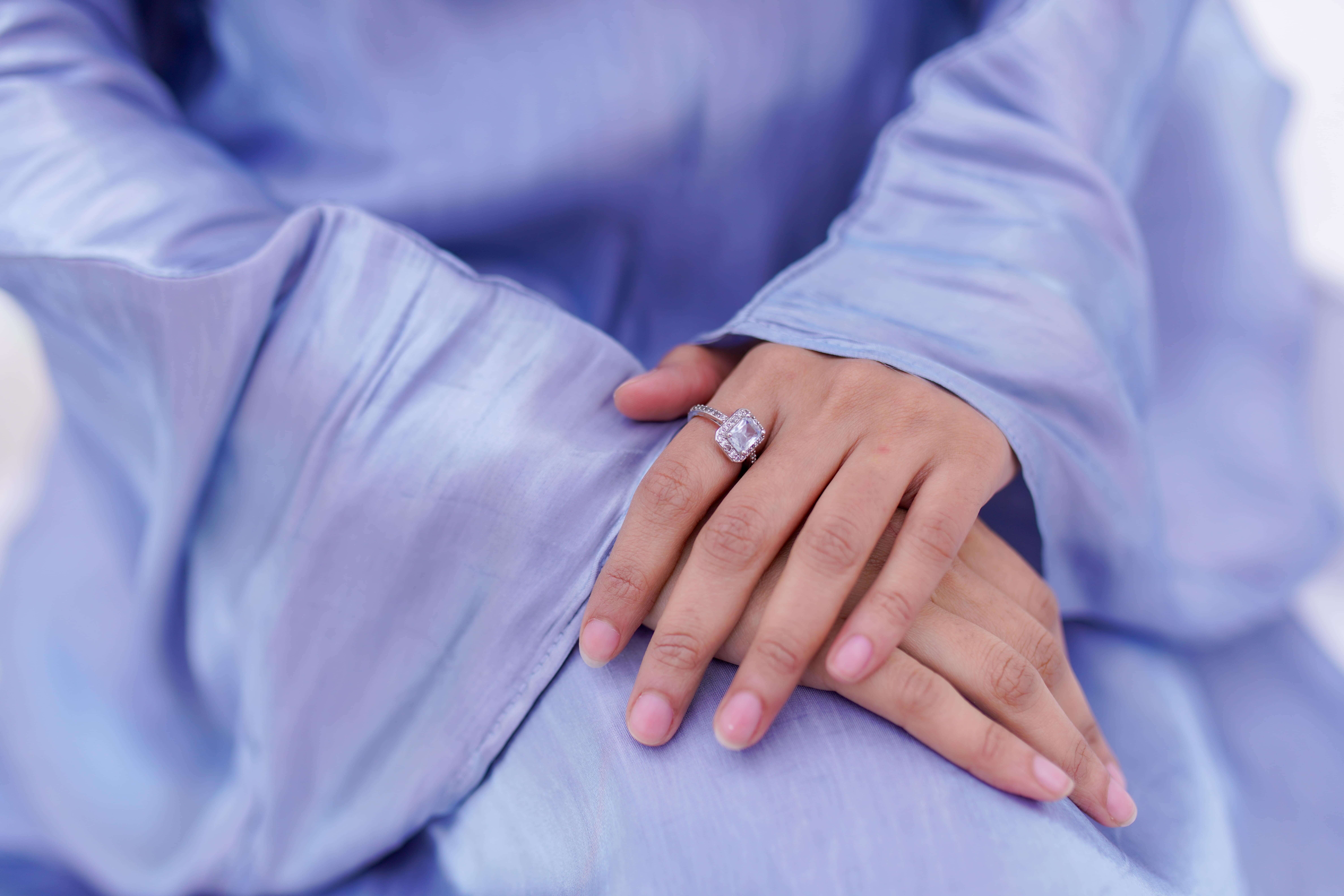 Lustrous Kaftan Set - Image 5