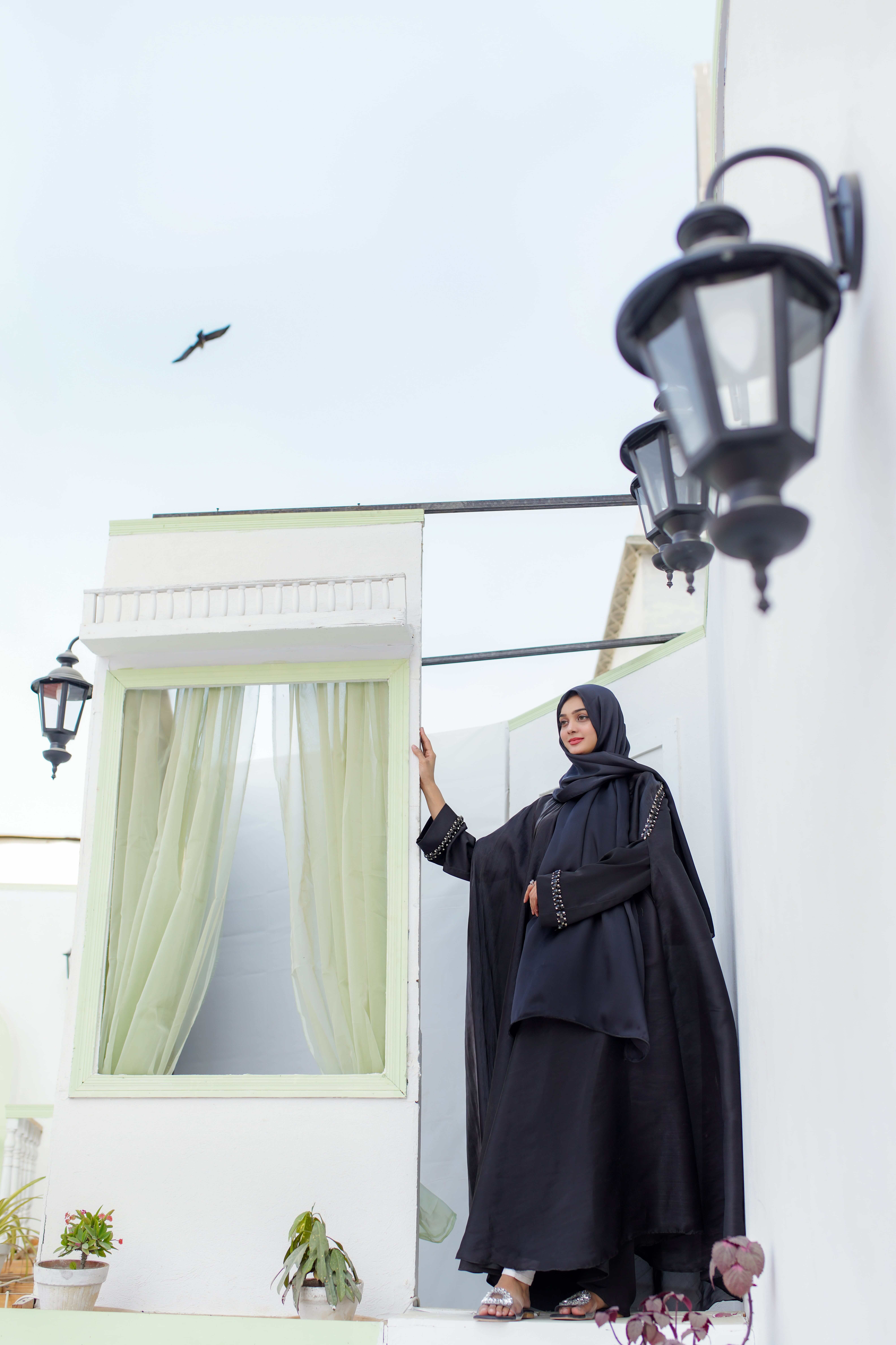 Dusky Shine Cape Kaftan - Image 3