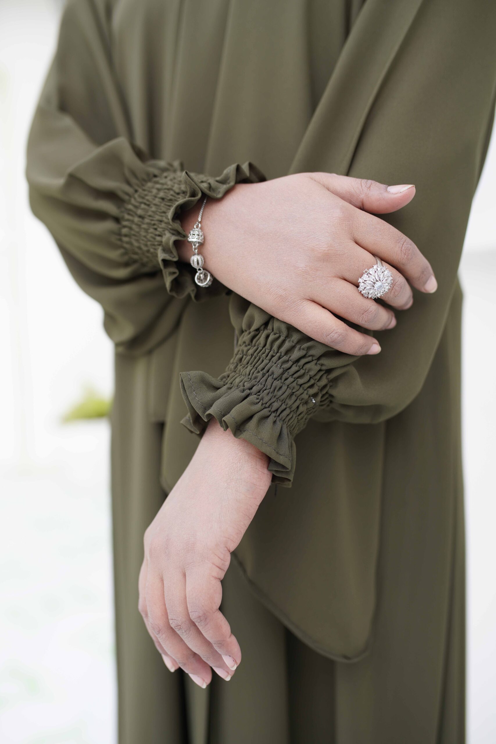 Olive Open Abaya Set - Image 3